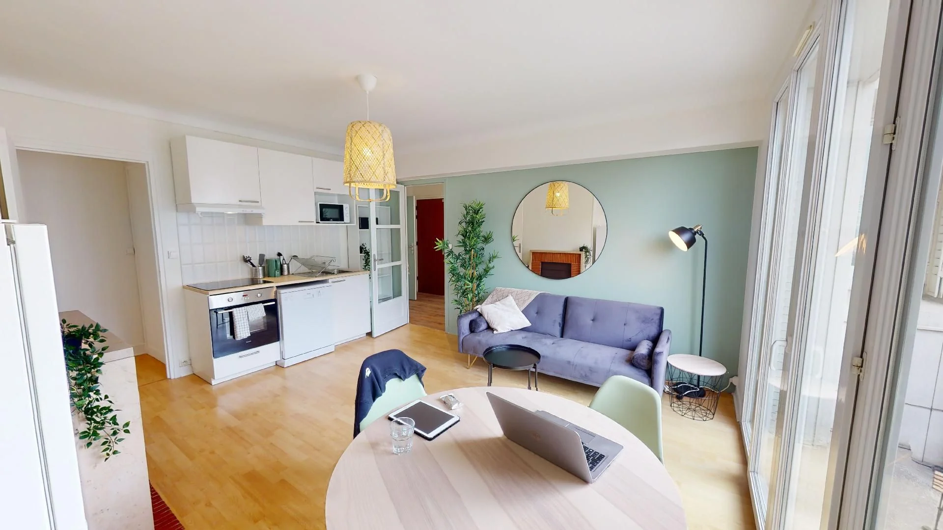 Piso Corporativo — Courbevoie, París