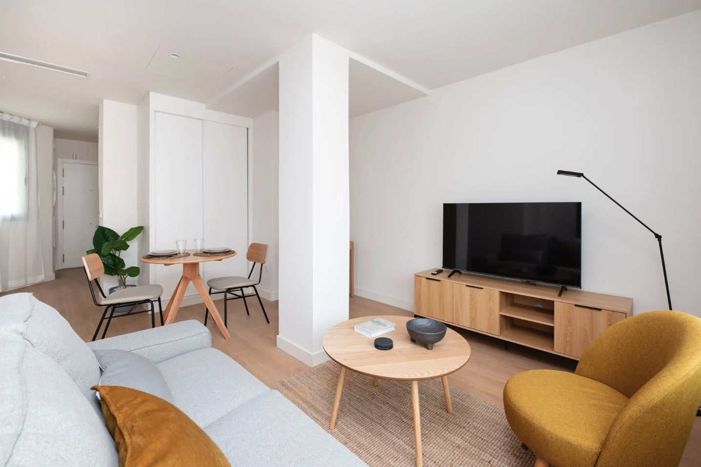 BTR — Méndez Álvaro, Madrid